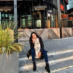 Meet your Posher, Elena